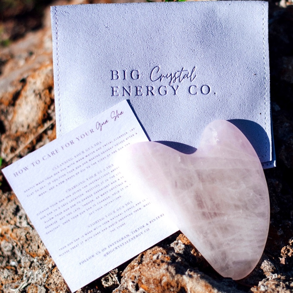 🔮✨Ethically Sourced Rose Quartz Gua Sha✨🔮